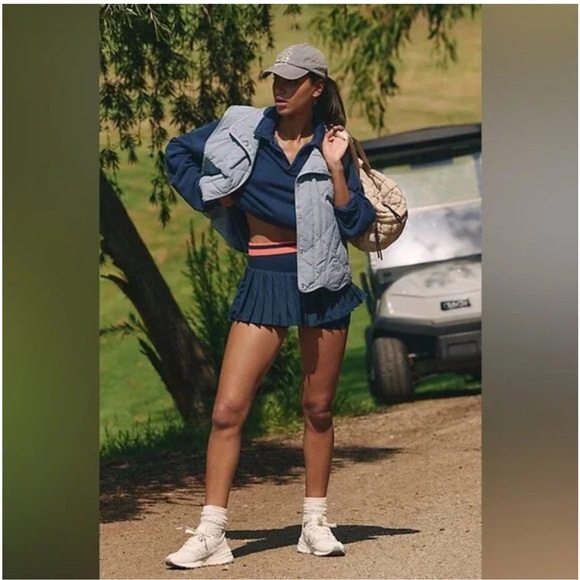 NWOT FREE PEOPLE FP Movement doubles skort in midnight navy combo - Picture 4 of 4